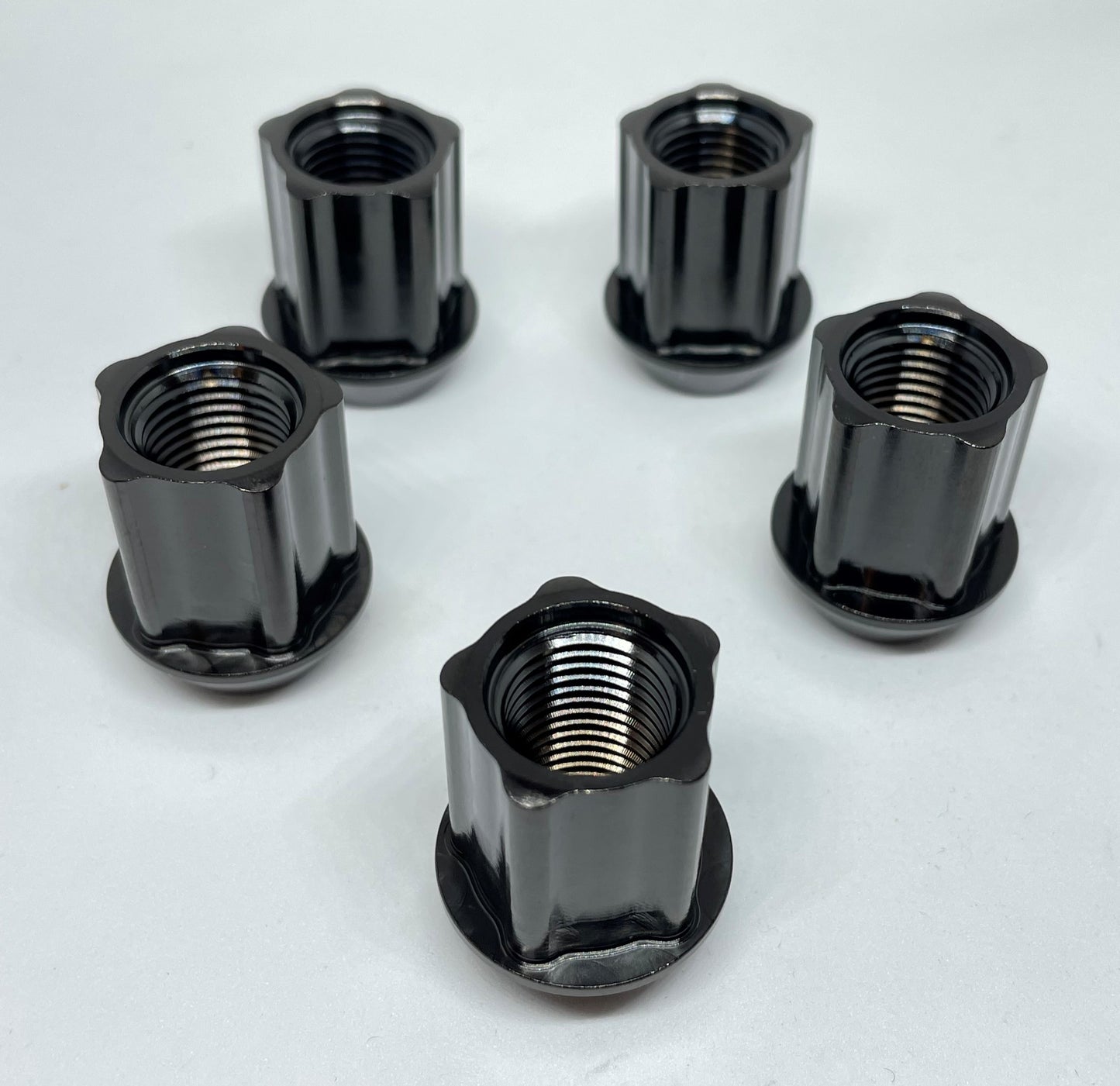 Set of Titanium PENTALUG locking lug nuts with socket for Tesla Model S 3 X Y M14x1.5 (set of 20)